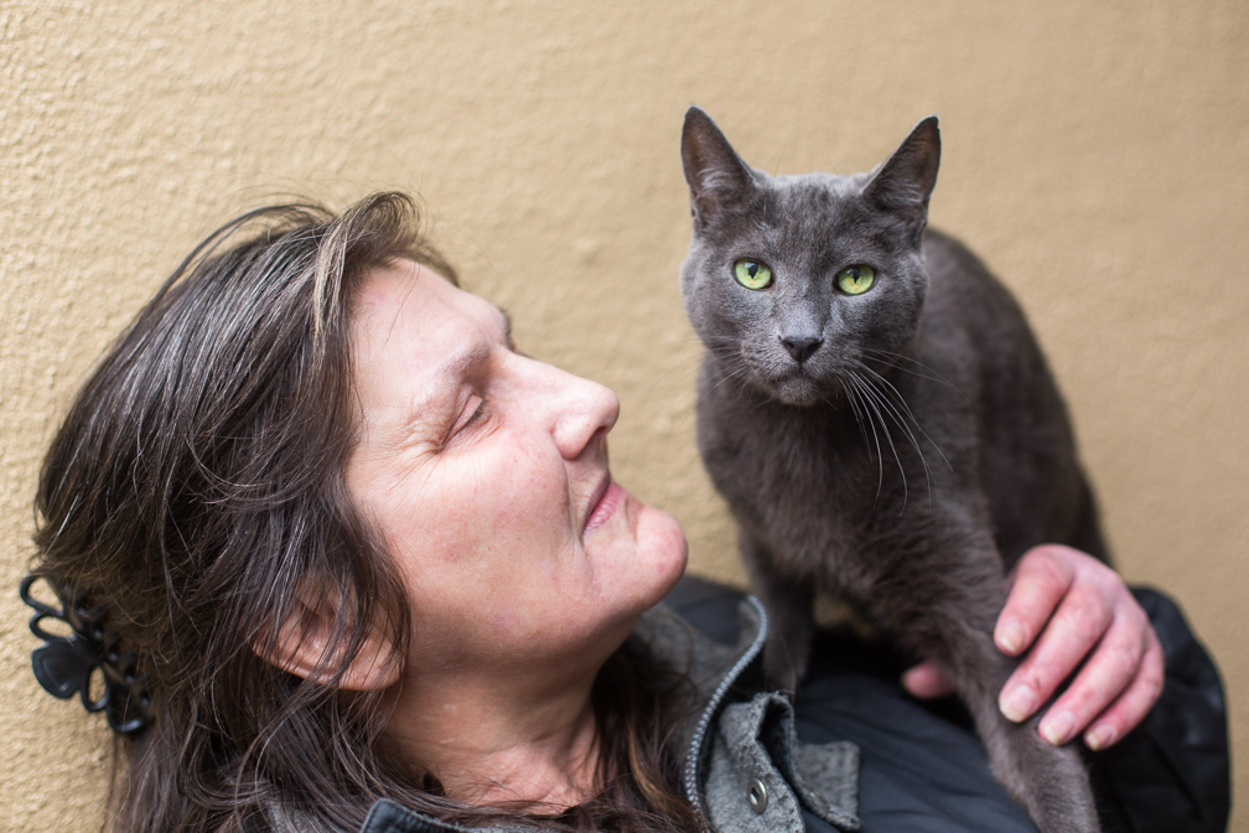 Pet and People Photography | Homeless Woman with Cat by Mark Rogers
